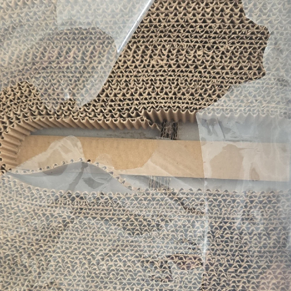 Cat Scratcher 2-in-1 Cat Bed & Scratcher with Catnip - Blue and Cream